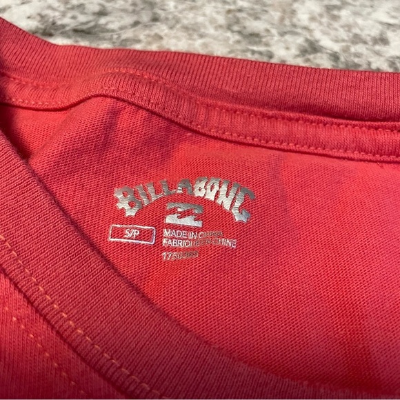 Billabong Women’s Small Coral Logo T-Shirt - Picture 4 of 5